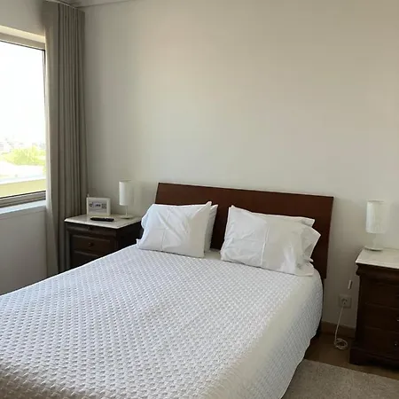 A Minha Alegre Casinha אבאירו